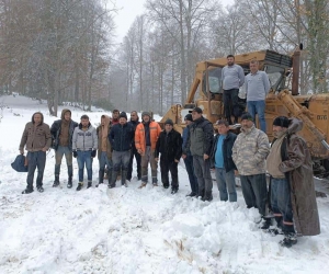 Karda mahsur kalan 6 orman işçisi kurtarıldı