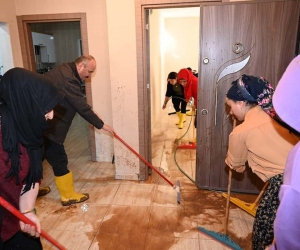 Batman’da selin ardından temizlik çalışmaları devam ediyor