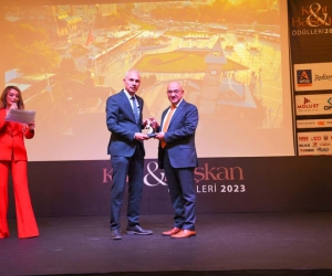 Niğde Belediye Başkanı Özdemir, ’Yılın Belediye Başkanı’ seçildi