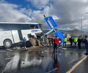 Taylandlı turistlerin ölümden döndüğü kazada yaralı sayısı  29’a yükseldi