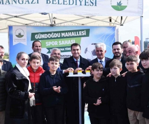 Osmangazi Gündoğdu Mahallesi spor sahasının temelleri atıldı