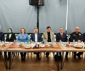 Vali Ergün öğretmenleri ağırladı