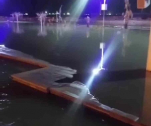 İskenderun’da yağmur caddeleri göle çevirdi
