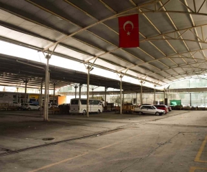 İncirliova Kapalı Pazar Yeri’nde sorun çözüldü