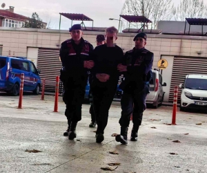 Bursa’da eski eşini bıçaklayan şahıs tutuklandı