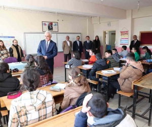 Muş Valisi Çakır, Bulanık’ta incelemelerde bulundu