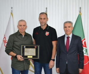 Karşıyaka Medical Point’te Gökhan Öner dönemi başladı