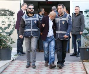Antalya merkezli 4 ilde otomobil dolandırıcılığı: 7 gözaltı