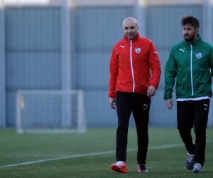 Bursaspor, Furkan Özçal ile yollarını ayırdı