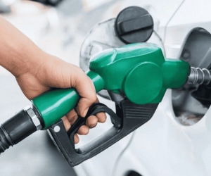 Benzine büyük zam geliyor!