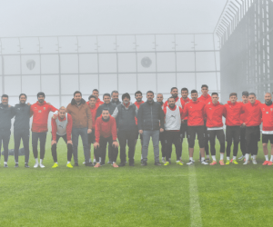 Altın formaya İnegölspor'lu futbolculardan destek