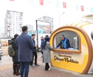 Onikişubat Belediyesinden öğrencilere sıcak çorba, simit ve çay ikramı