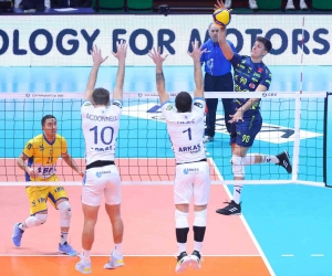 CEV Cup: Valsa Group Modena: 3 - Arkas Spor: 0