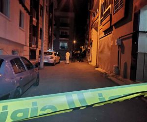 İzmir’de kıskançlık cinayeti: Kız arkadaşını hem silahla vurdu hem de bıçakladı