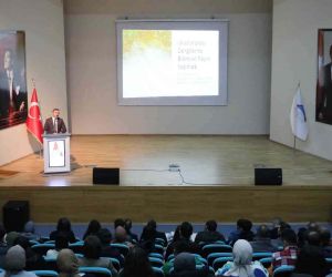 AİÇÜ’de “Uluslararası Dergilerde Bilimsel Yayın Yapma Eğitimi” semineri düzenlendi
