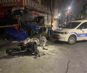Kağıthane’de motosikletli saldırgan bir kişiye ateş açtıktan sonra motosikleti bırakıp kaçtı