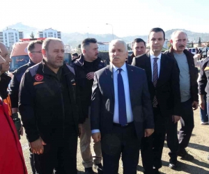 Vali Aziz Yıldırım: “(Okul ve yurttaki ihmal iddialarına ilişkin) İdari ve adli soruşturmalar var”