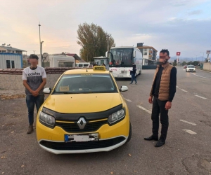 Erzincan’da jandarma ekiplerince çeşitli suçlardan aranan 115 kişi yakalandı