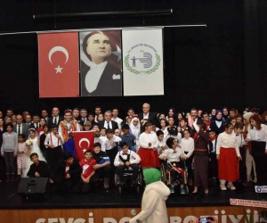 Bozüyük’te öğrencilerden 3 Aralık Dünya Engelliler Günü farkındalık programı
