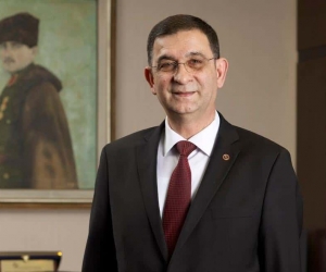 Adnan Ünverdi: “Gaziantep’ten Kasım ayında 955 milyon 722 bin dolarlık ihracat gerçekleştirdik”