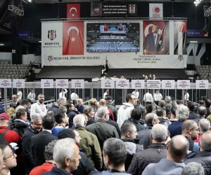 Beşiktaş’ta olağanüstü seçimli genel kurul başladı