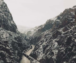 Erzincan’daki masalsı kanyonlar turizmcileri cezbediyor