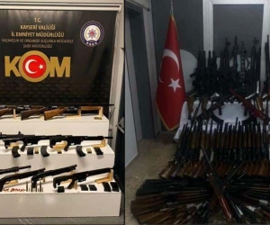 Yasa dışı yollarla silah sattılar: 3 gözaltı