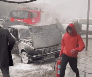 Yalova’da otomobil yangını