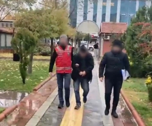 48 saatlik kamera kaydıyla takip edilen motosiklet hırsızı tutuklandı