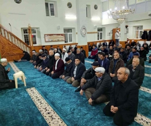 Tomarzalılar sabah namazında buluştu