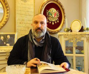 Şehzade Osmanoğlu: “Celal Şengör tarih çalışacaksa İlber Hoca’dan ders alsın”