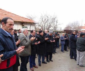 Hisarcık Belediye Başkanı Fatih Çalışkan Umre’ye gitti