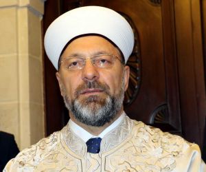 Diyanet İşleri Başkanı Erbaş: “Camiler bombalanıyorsa bunun arkasında İslam düşmanı kişiler vardır”