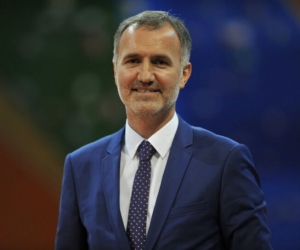 AK Parti’nin İnegöl Belediye Başkan Adayı Alper Taban Kimdir?