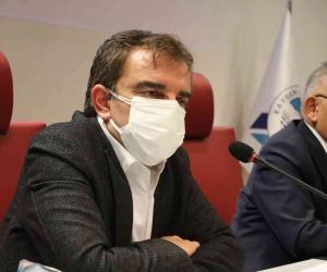 Turkovac’ı geliştiren Aykut Özdarendeli: “Turkovac, hem milletimize hem de daha yüksek ölçekli üretimle birlikte aşıya ihtiyaç duyan ve talep eden ülkelere de bir şekilde şifa olacaktır”