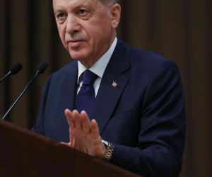 Erdoğan: “(Dezenformasyon Yasası) Birileri yasanın bazı maddelerinin iptali için AYM’ye koştu ama mecliste öyle yapmadılar oy birliğiyle çıktı”