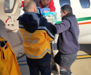 Mardin’de uçak ambulans Zehra bebek için havalandı