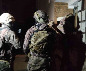 FETÖ’nün güncel yapılanmasına şafak operasyonu