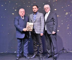 Gedik Piliç, Ege kanatlı rektöründe 2022’nin ihracat şampiyonu oldu