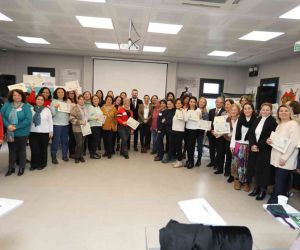 Efes Tarlası Yaşam Köyü’nde kadın girişimcilere eğitim
