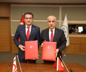 Tarım ve Orman Bakanı Kirişci, KKTC Tarım ve Doğal Kaynaklar Bakanı Oğuz ile görüştü