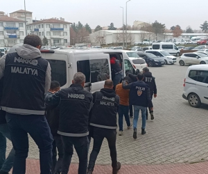 Malatya’da zehir tacirlerine darbe üstüne darbe