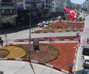 Antalya Büyükşehir Belediyesi, hem kendi üretti hem tasarruf etti