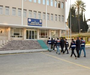 Mersin’deki DEAŞ operasyonu: 3 tutuklama