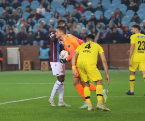 Spor Toto Süper Lig: Trabzonspor: 4 - İstanbulspor: 0 (Maç sonucu)