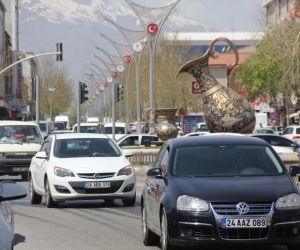 Erzincan’da trafiğe kayıtlı araç sayısı aralık ayı sonu itibarıyla 65 bin 156 oldu