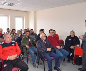 Sivasspor kulüp çalışanlarına yangın söndürme eğitimi verildi