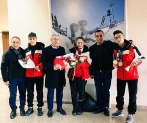 EYOF Fatihi çiçeklerle karşılandı