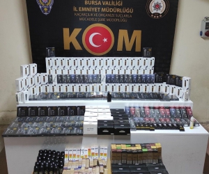 Bursa’da gümrük kaçağı elektronik sigara ve aksesuar operasyonu