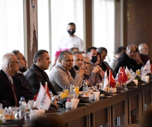 Başkan Uysal: “Eski Meltem çarşıyı yeniden yakalamayı istiyoruz”